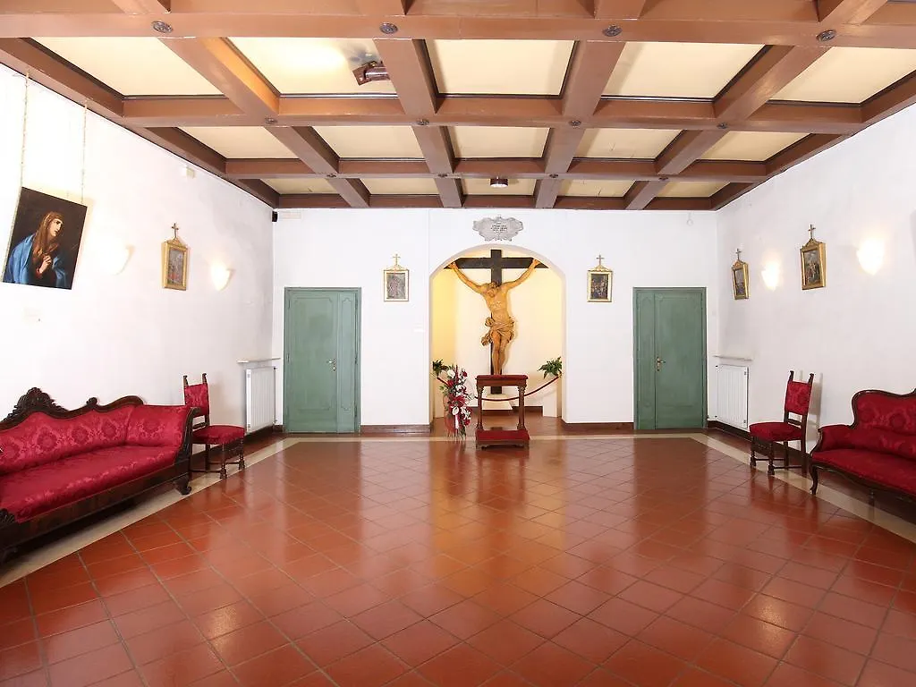 Casa Di Santa Francesca Romana A Ponte Rotto Guest house