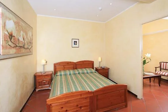 Casa Di Santa Francesca Romana A Ponte Rotto Guest house Rome