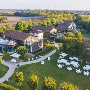 https://il-tesoro-living-resort.it-lombardy.com