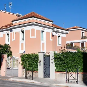 Bed & Breakfast I Villini Del Pigneto, Rome