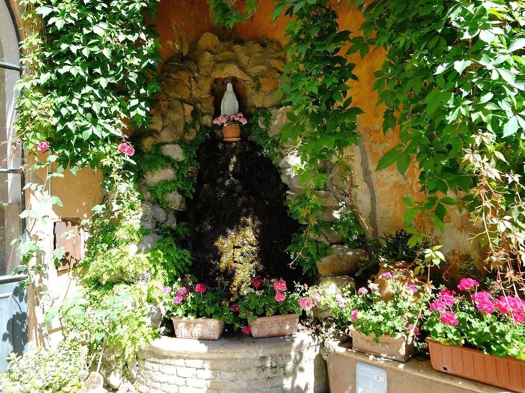 ** Гостевой дом Отель Casa Di Santa Francesca Romana A Ponte Rotto Италия